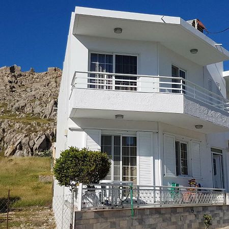 Haraki Sunrise Apartments Екстериор снимка