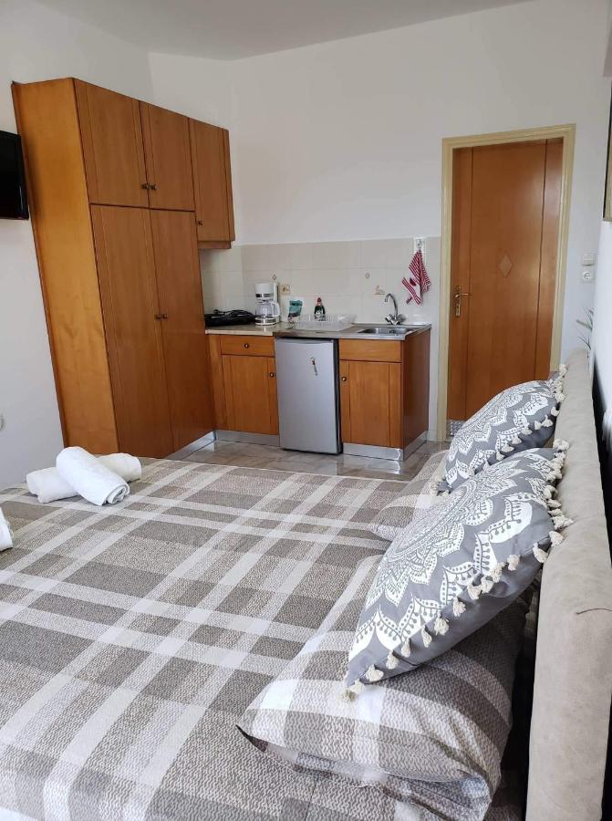 Haraki Sunrise Apartments Екстериор снимка